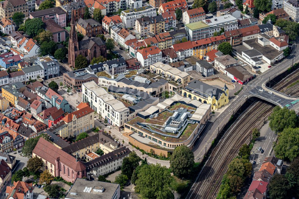 Luftbild Offenburg - Gebäudekomplex des Einkaufszentrum Ree-Carre im Ortsteil Bühl in Offenburg im Bundesland Baden-Württemberg, Deutschland