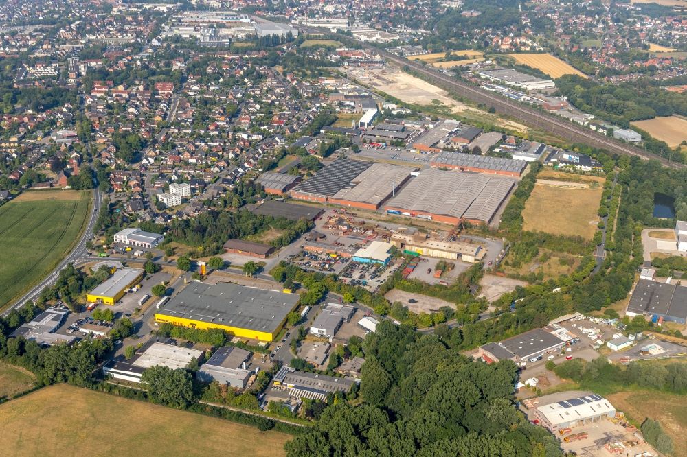 Luftbild Ahlen - Gebäudekomplex und Gelände des ehemaligen Logistikzentrums in Ahlen im Bundesland Nordrhein-Westfalen, Deutschland