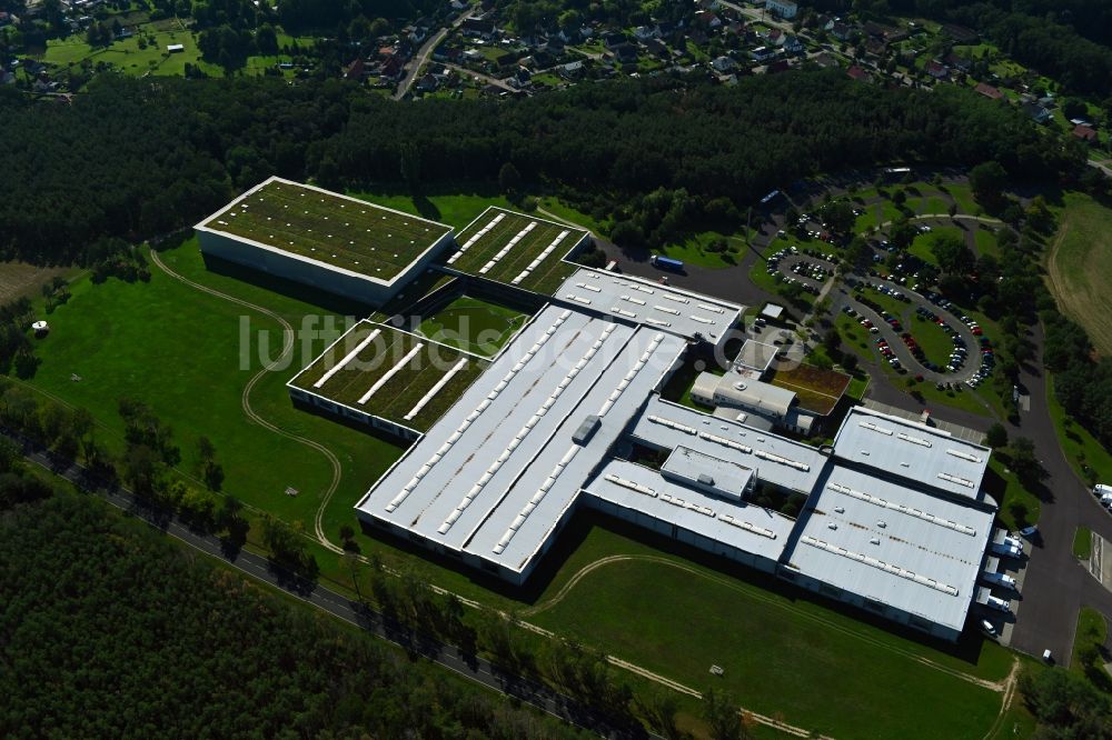 Luftbild Coswig (Anhalt) - Gebäudekomplex und Gelände des Logistikzentrums der Ernsting´s Family GmbH&Co.KG im Ortsteil Klieken in Coswig (Anhalt) im Bundesland Sachsen-Anhalt, Deutschland