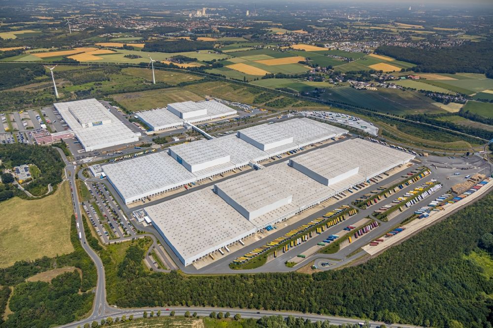 Dortmund von oben - Gebäudekomplex und Gelände des Logistikzentrums von IKEA in Dortmund im Bundesland Nordrhein-Westfalen, Deutschland