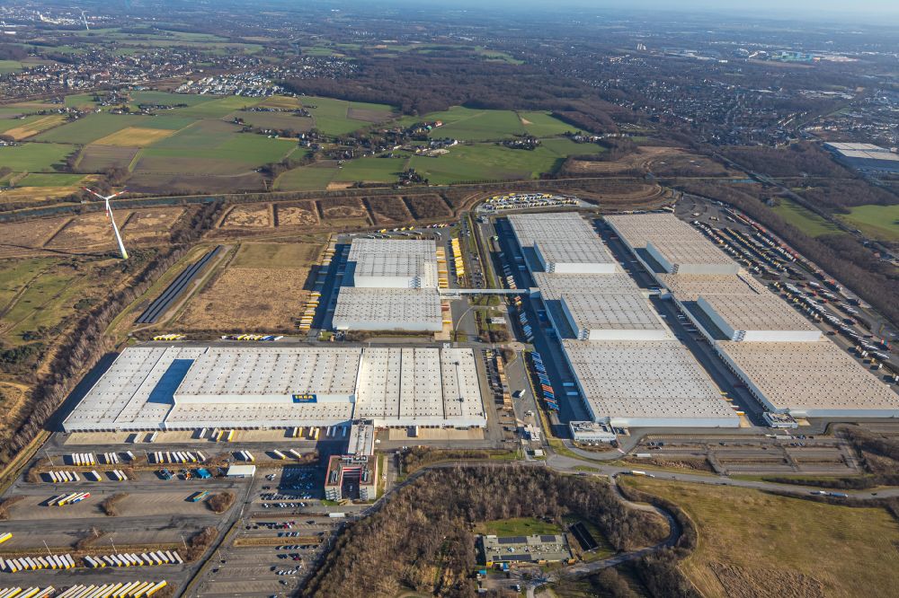 Dortmund von oben - Gebäudekomplex und Gelände des Logistikzentrums von IKEA in Dortmund im Bundesland Nordrhein-Westfalen, Deutschland