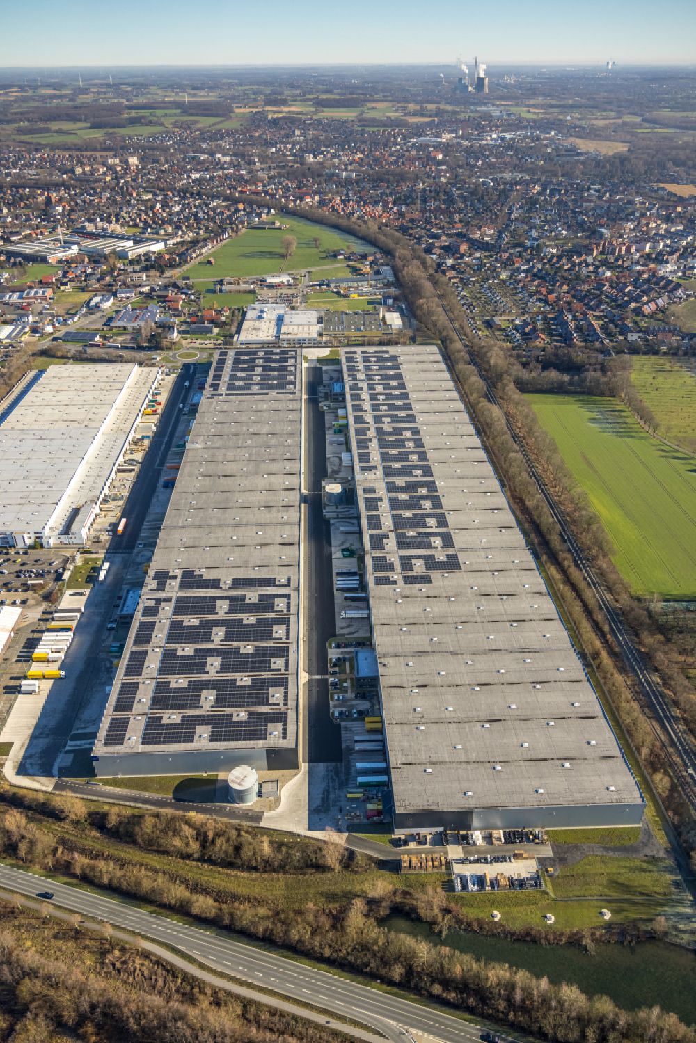 Luftbild Werne - Gebäudekomplex und Gelände des Logistikzentrums Imperial Industrial Logistics in Werne im Bundesland Nordrhein-Westfalen, Deutschland