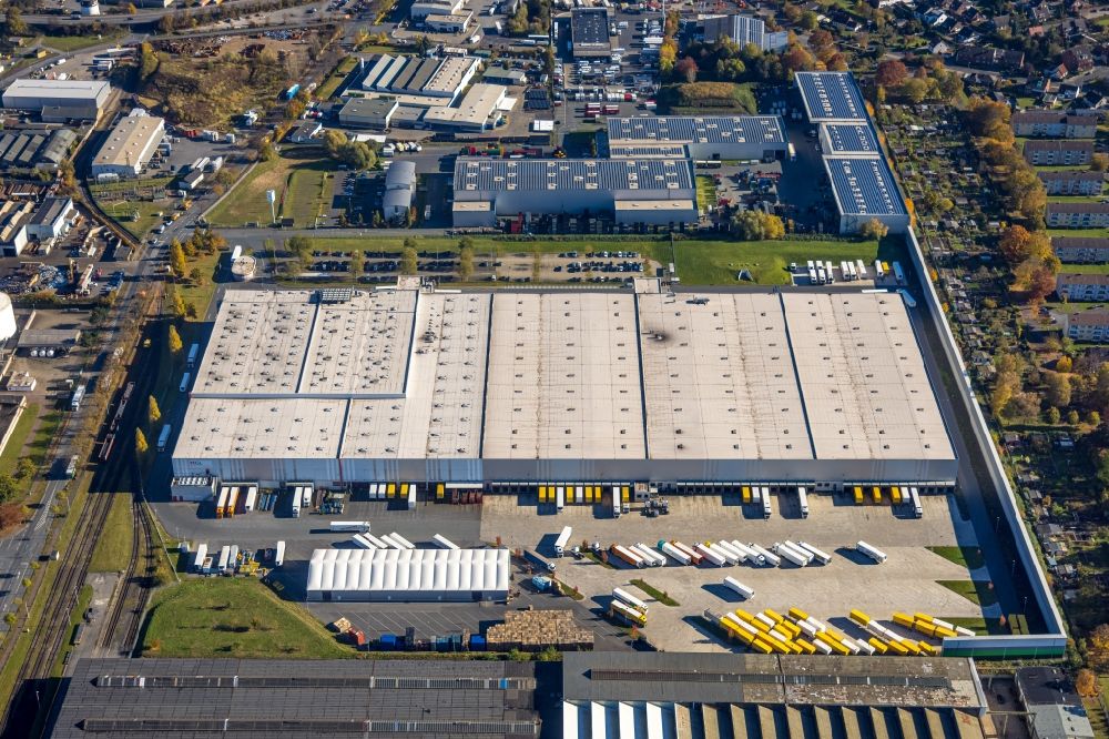 Luftaufnahme Hamm - Gebäudekomplex und Gelände des Logistikzentrums MGL Metro Group in Hamm im Bundesland Nordrhein-Westfalen, Deutschland