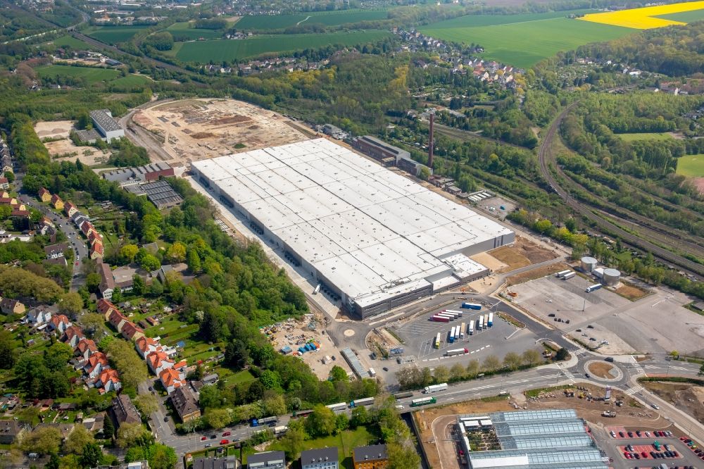Luftaufnahme Bochum - Gebäudekomplex und Gelände des Logistikzentrums und OPEL- Warenverteilzentrum in Bochum im Bundesland Nordrhein-Westfalen