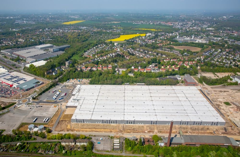 Luftaufnahme Bochum - Gebäudekomplex und Gelände des Logistikzentrums und OPEL- Warenverteilzentrum in Bochum im Bundesland Nordrhein-Westfalen