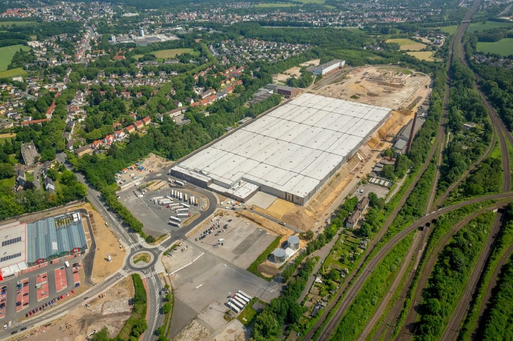 Luftbild Bochum - Gebäudekomplex und Gelände des Logistikzentrums und OPEL- Warenverteilzentrum in Bochum im Bundesland Nordrhein-Westfalen