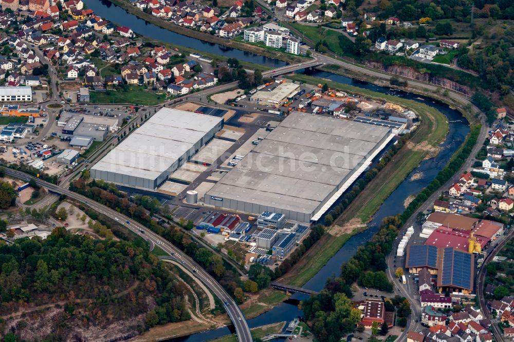 Gaggenau von oben - Gebäudekomplex und Gelände des Logistikzentrums Seifert in Gaggenau im Bundesland Baden-Württemberg, Deutschland