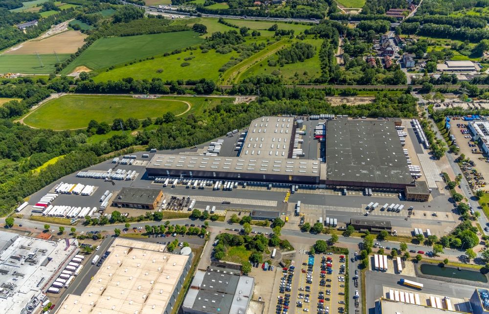 Luftbild Herne - Gebäudekomplex und Gelände des Logistikzentrums UPS Depot Herne-Börnig in Herne im Bundesland Nordrhein-Westfalen, Deutschland