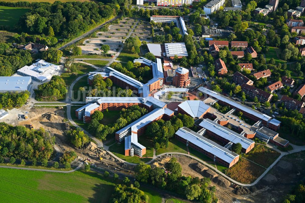 Münster von oben - Gebäudekomplex der Hochschule Hochschule des Bundes für öffentliche Verwaltung - Fachbereich Finanzen in Münster im Bundesland Nordrhein-Westfalen, Deutschland