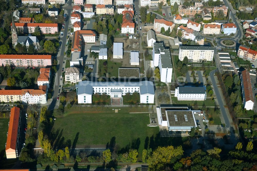 Meißen von oben - Gebäudekomplex der Hochschule Meißen (FH) in Meißen im Bundesland Sachsen, Deutschland