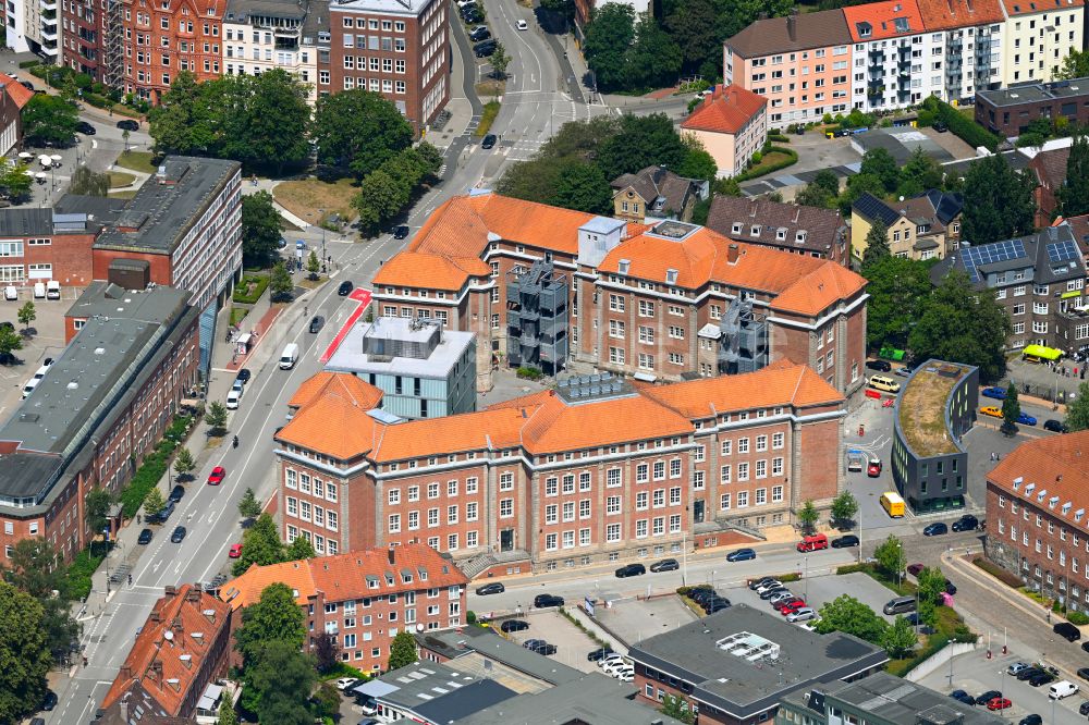 Luftbild Kiel - Gebäudekomplex der Hochschule Muthesius Kunsthochschule im Ortsteil Damperhof in Kiel im Bundesland Schleswig-Holstein, Deutschland