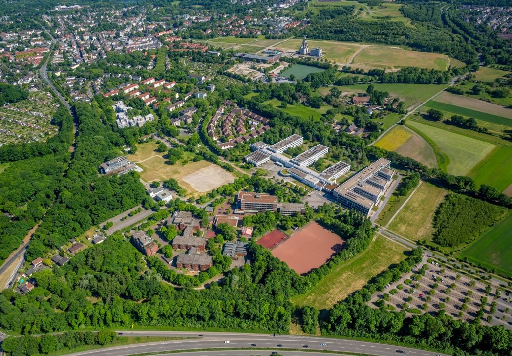Luftbild Gelsenkirchen - Gebäudekomplex der Hochschule Westfälische Hochschule an der Neidenburger Straße in Gelsenkirchen im Bundesland Nordrhein-Westfalen, Deutschland