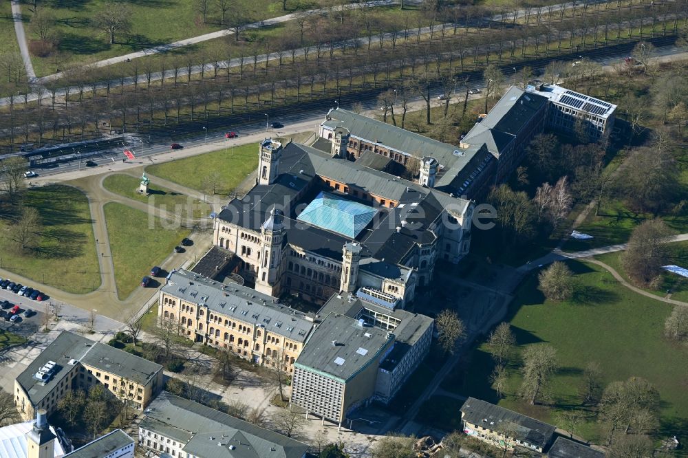Hannover aus der Vogelperspektive: Gebäudekomplex der Hochschule Wilhelm Büchner Hochschule in Hannover im Bundesland Niedersachsen, Deutschland