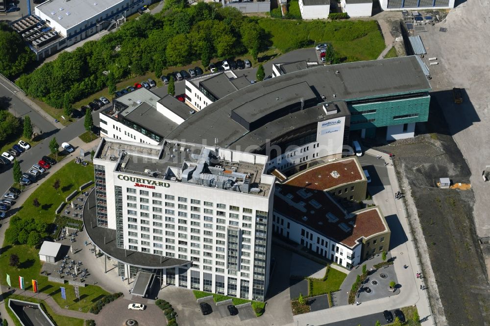 Luftbild Gelsenkirchen - Gebäudekomplex der Hotelanlage Hotel Courtyard in Gelsenkirchen im Bundesland Nordrhein-Westfalen, Deutschland