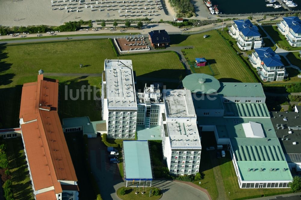 Kühlungsborn von oben - Gebäudekomplex der Hotelanlage Morada Resort Kühlungsborn in Kühlungsborn im Bundesland Mecklenburg-Vorpommern, Deutschland