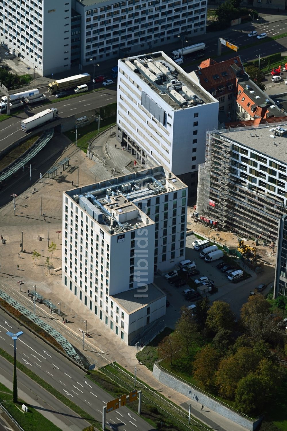 Luftbild Halle (Saale) - Gebäudekomplex der Hotelanlage the niu Ridge in Halle (Saale) im Bundesland Sachsen-Anhalt, Deutschland