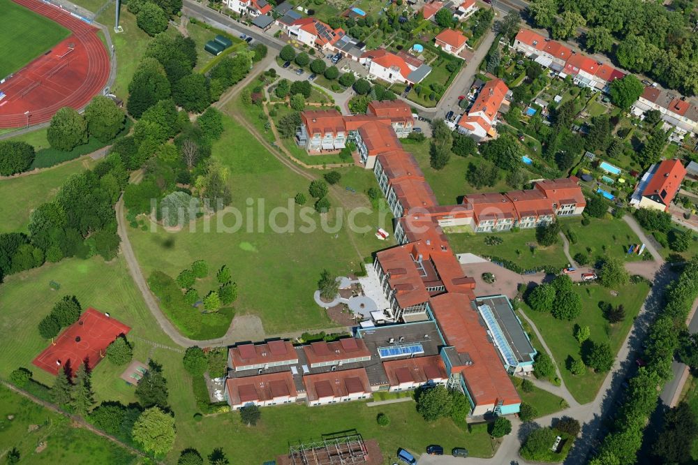 Luftbild Halberstadt - Gebäudekomplex der Hotelanlage K6 Seminarhotel in Halberstadt im Bundesland Sachsen-Anhalt, Deutschland