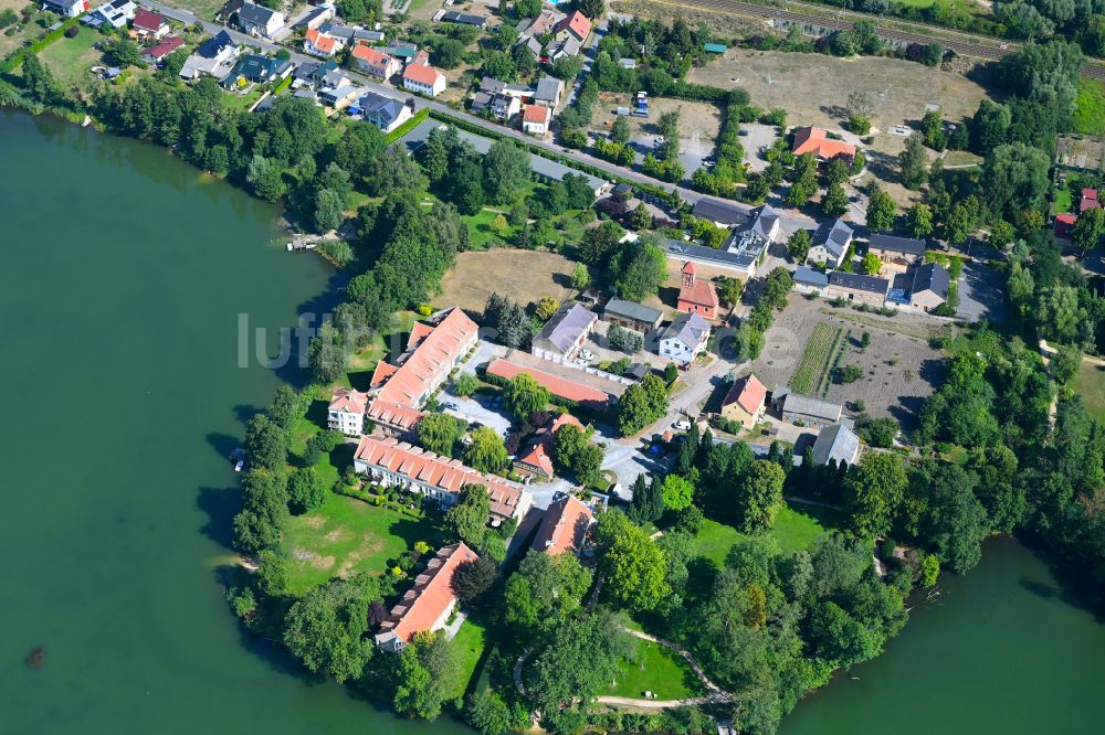 Luftaufnahme Kemnitz - Gebäudekomplex der Hotelanlage Zum Rittmeister in Kemnitz im Bundesland Brandenburg, Deutschland