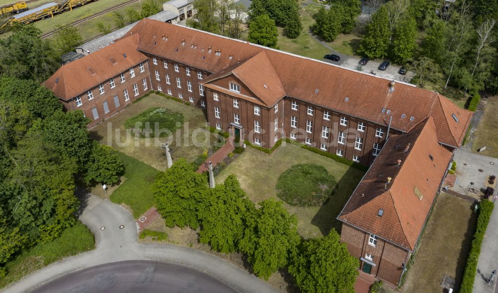 Luftaufnahme Kirchmöser - Gebäudekomplex des Institut Deutsche Bahn Umweltservice (TUS) in Kirchmöser im Bundesland Brandenburg, Deutschland