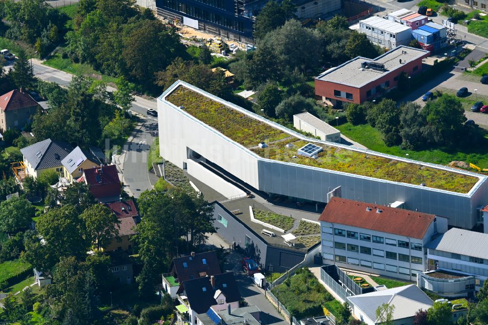 Luftbild Jena - Gebäudekomplex des Institut Leibniz-Institut für Alternsforschung - Fritz-Lipmann- Institut e.V. in Jena im Bundesland Thüringen, Deutschland