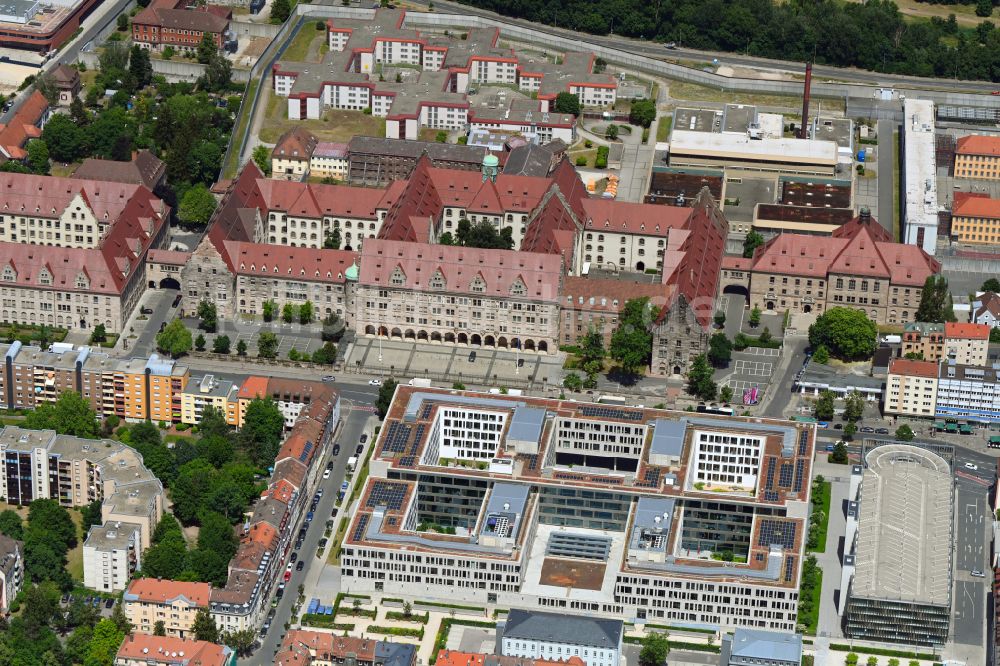 Luftaufnahme Nürnberg - Gebäudekomplex des Justizpalast an der Fürther Straße - Gericht in in Nürnberg im Bundesland Bayern