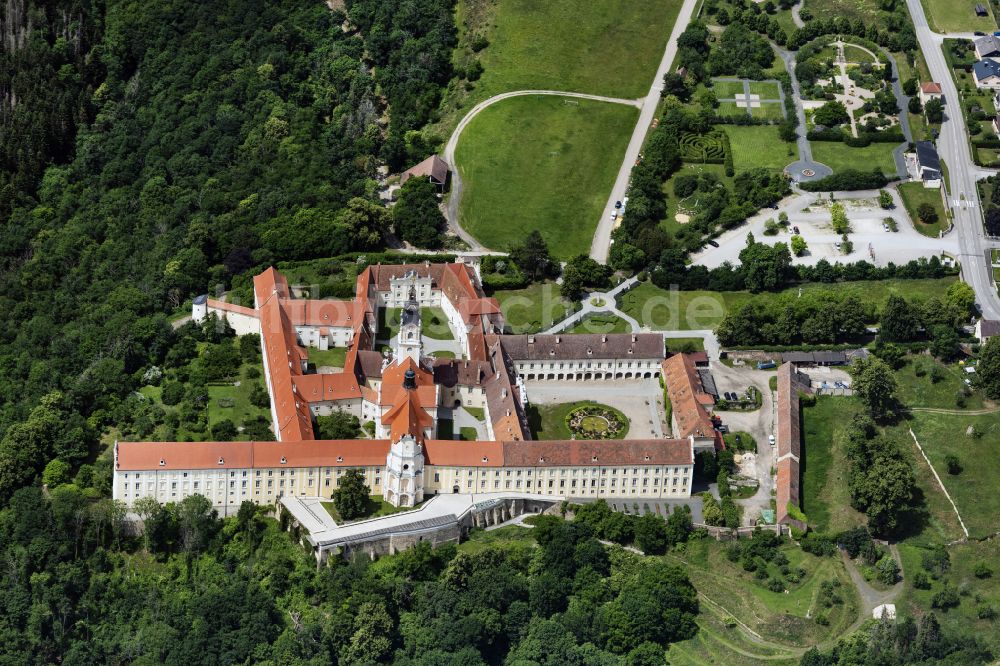 Luftbild Altenburg - Gebäudekomplex des Klosters in Altenburg in Niederösterreich, Österreich