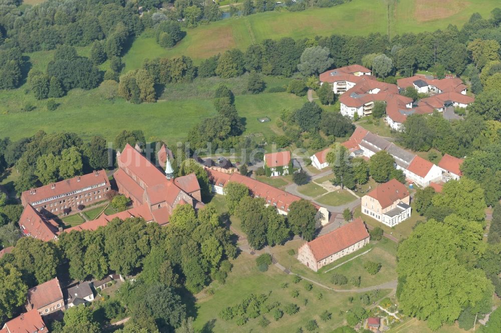 Luftbild Kloster Lehnin - Gebäudekomplex des Klosters Lehnin im Bundesland Brandenburg