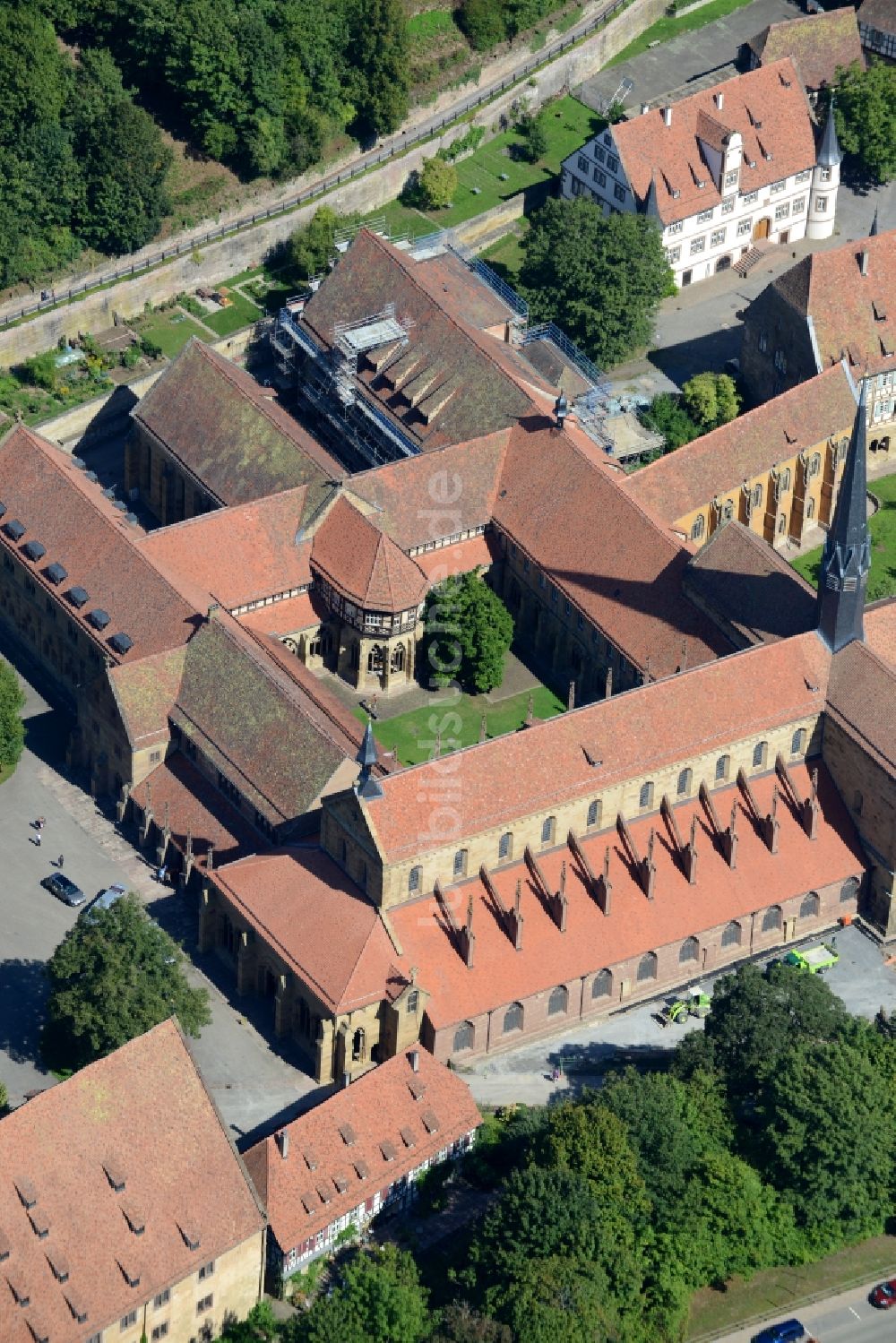Luftbild Maulbronn - Gebäudekomplex des Klosters in Maulbronn im Bundesland Baden-Württemberg