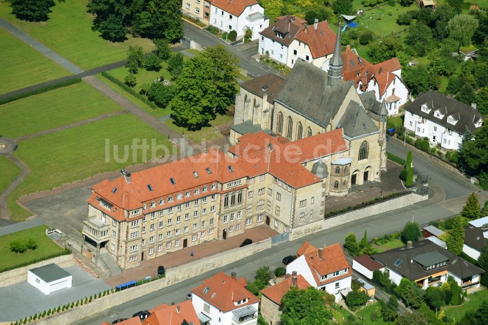 Warburg aus der Vogelperspektive: Gebäudekomplex des Klosters in Warburg im Bundesland Nordrhein-Westfalen, Deutschland