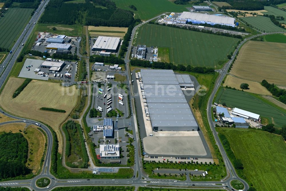 Rheda-Wiedenbrück von oben - Gebäudekomplex und Logistikzentrum auf dem Gelände der Elmer Logistik GmbH & Co. KG in Rheda-Wiedenbrück im Bundesland Nordrhein-Westfalen, Deutschland