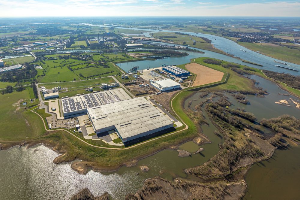 Luftbild Wesel - Gebäudekomplex und Logistikzentrum auf dem Gelände der Rhenus Warehousing Solutions SE & Co. KG in Wesel im Bundesland Nordrhein-Westfalen, Deutschland