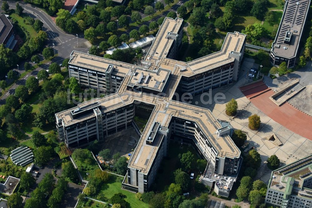 Luftbild Bonn - Gebäudekomplex des Ministerium - Bundesministerium für Verkehr und digitale Infrastruktur (BMVI) in Bonn im Bundesland Nordrhein-Westfalen, Deutschland