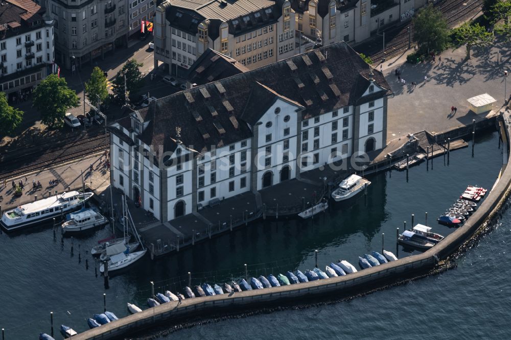 Rorschach von oben - Gebäudekomplex der Natikschule Rorschach in Rorschach im Kanton Sankt Gallen, Schweiz
