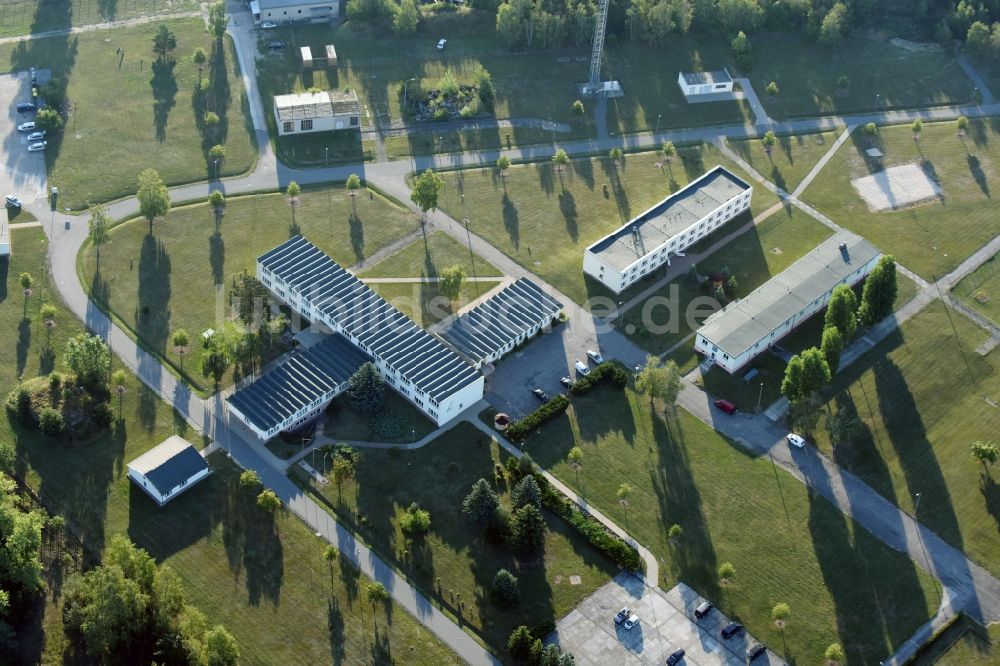 Luftbild Neu Körbin - Gebäudekomplex der Polizei Diensthundführerschule Pretzsch in Neu Körbin im Bundesland Sachsen-Anhalt