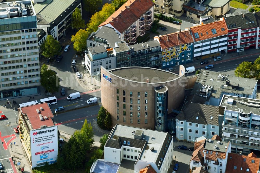 Osnabrück von oben - Gebäudekomplex Presse- und Medienhauses NOZ Medienzentrum in Osnabrück im Bundesland Niedersachsen, Deutschland