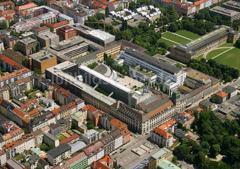 Luftaufnahme München - Gebäudekomplex der Technischen Universität in München im Bundesland Bayern, Deutschland