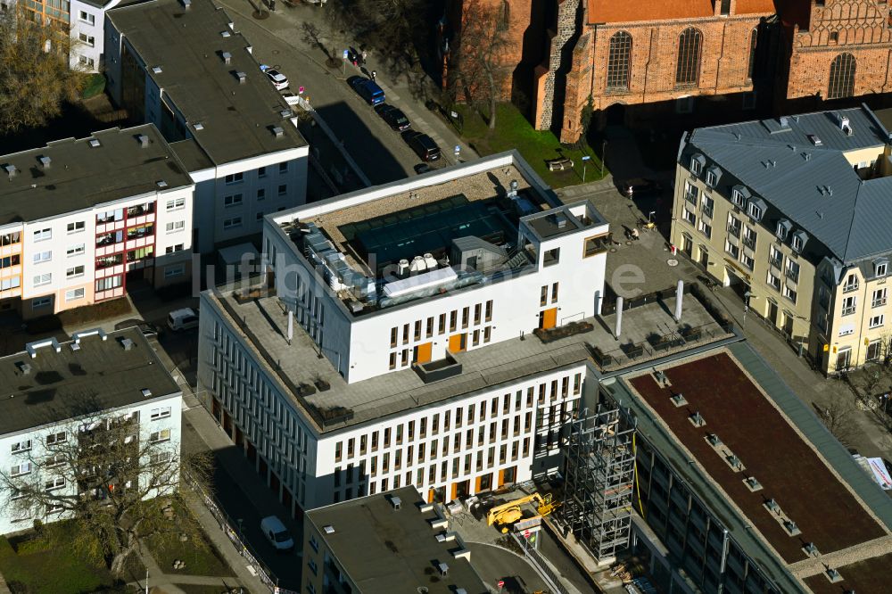 Luftbild Bernau - Gebäudes der Stadtverwaltung - Rathaus in Bernau im Bundesland Brandenburg, Deutschland