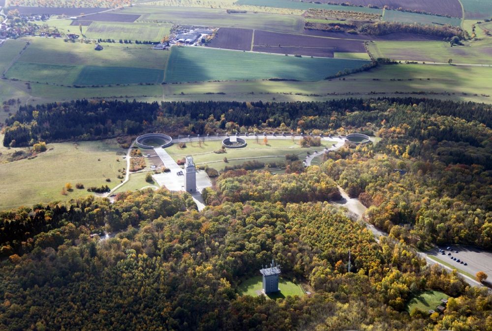 Weimar von oben - Gedenkstätte für das Konzentrationslager Buchenwald in Weimar im Bundesland Thüringen