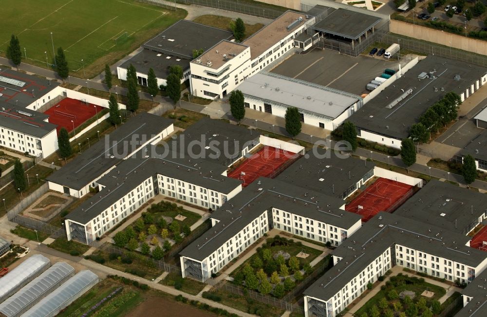 Tonna Gräfentonna aus der Vogelperspektive: Gefängnis - Gebäude der Justizvollzugsanstalt JVA Gräfentonna in Tonna im Bundesland Thüringen