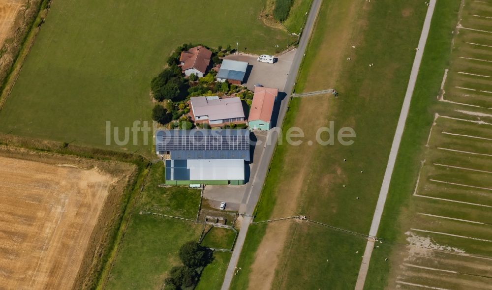 Luftaufnahme Nordstrand - Gehöft und Bauernhof mit Hofladen in Nordstrand im Bundesland Schleswig-Holstein, Deutschland