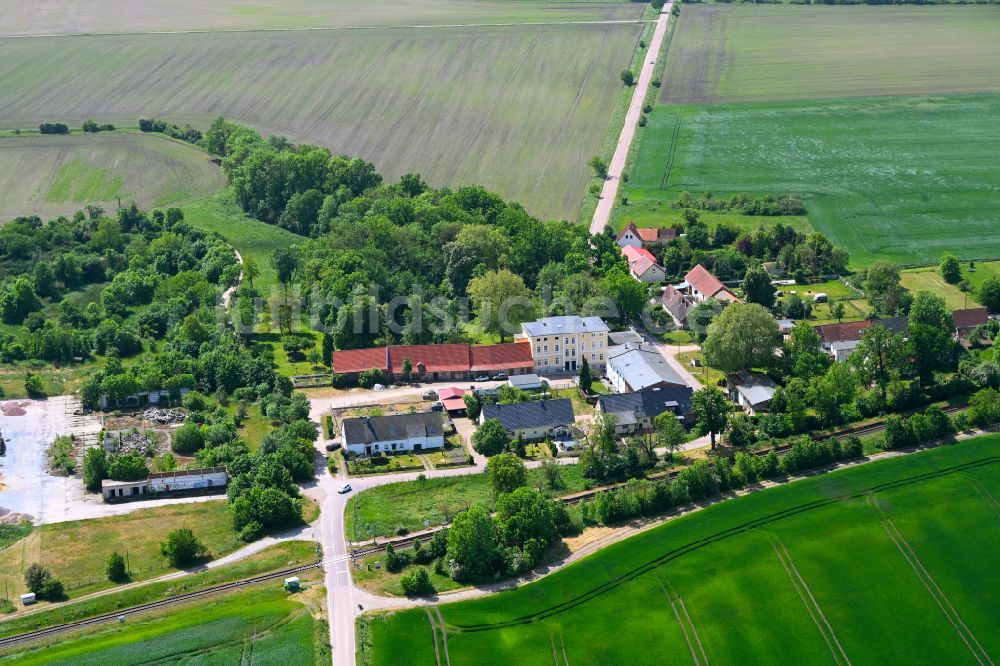 Luftbild Osternienburg - Gehöft und Bauernhof in Osternienburg im Bundesland Sachsen-Anhalt, Deutschland
