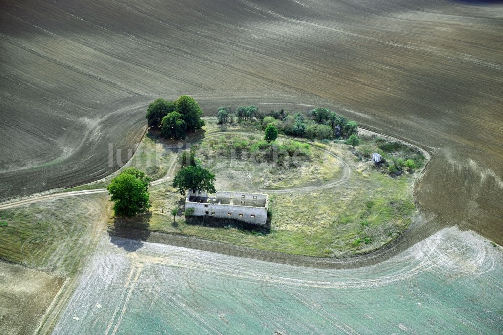 Balgstädt von oben - Gehöft und Bauernhof- Ruine in Balgstädt im Bundesland Sachsen-Anhalt, Deutschland