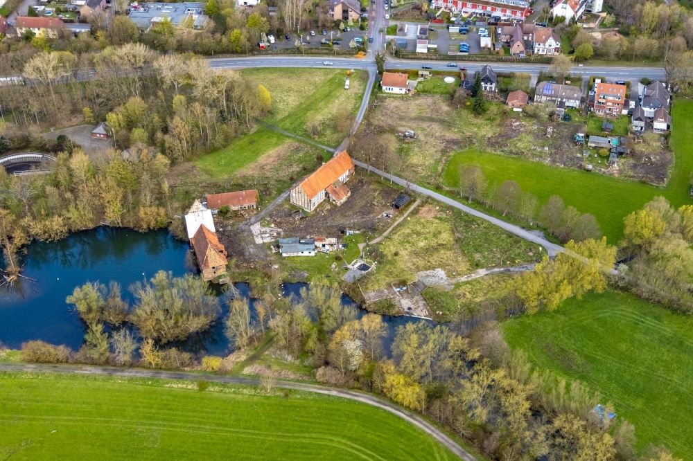Hamm von oben - Gehöft und Bauernhof- Ruine in Hamm im Bundesland Nordrhein-Westfalen, Deutschland