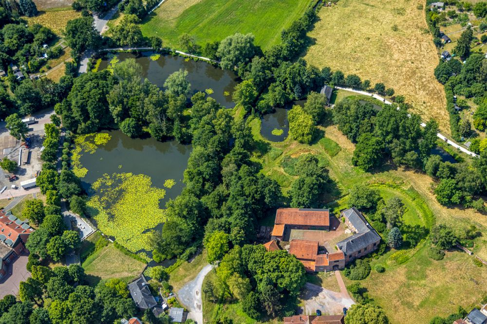 Luftaufnahme Schermbeck - Gehöft und Bauernhof in Schermbeck im Bundesland Nordrhein-Westfalen, Deutschland