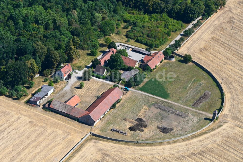 Werneck aus der Vogelperspektive: Gehöft eines Bauernhofes am Schlosspark in Werneck im Bundesland Bayern, Deutschland