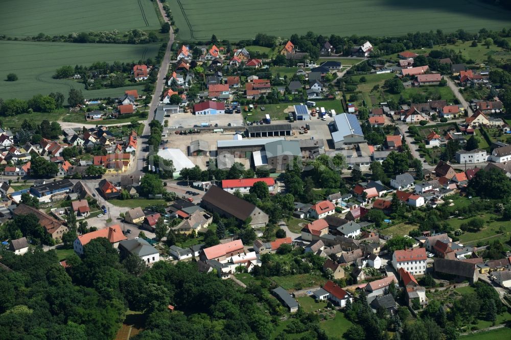 Könnern von oben - Gelände der Agrargenossenschaft e.G. Saaleaue Beesenlaublingen in Könnern im Bundesland Sachsen-Anhalt