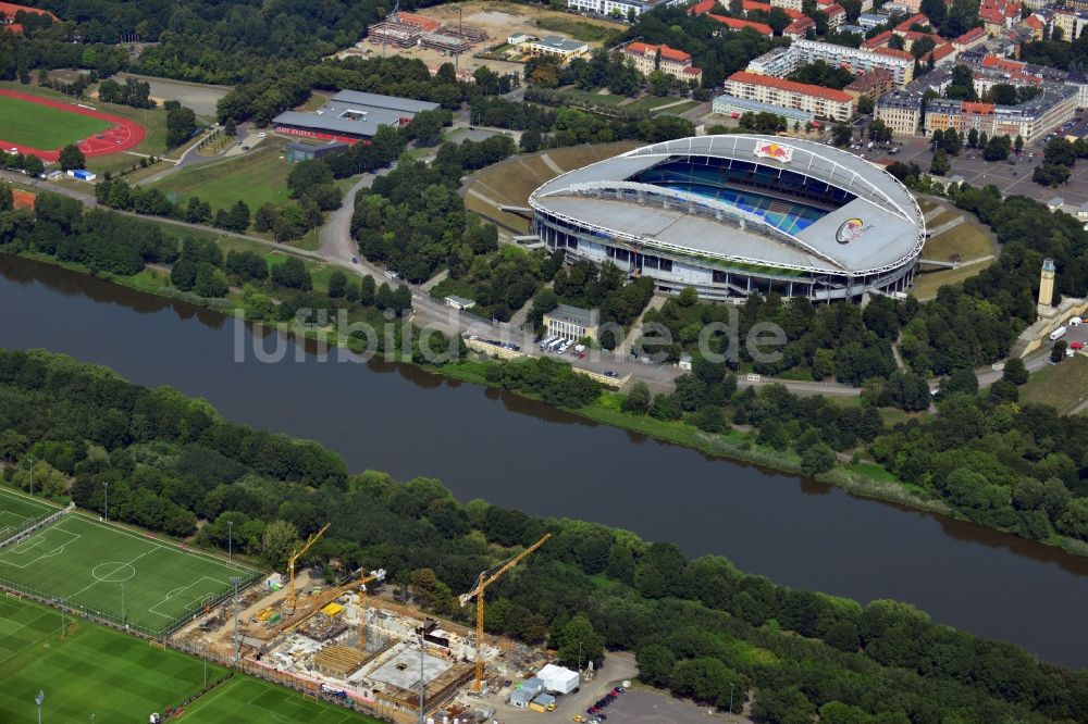 Luftaufnahme Leipzig - Gelände des Stadion Red Bull Arena ...