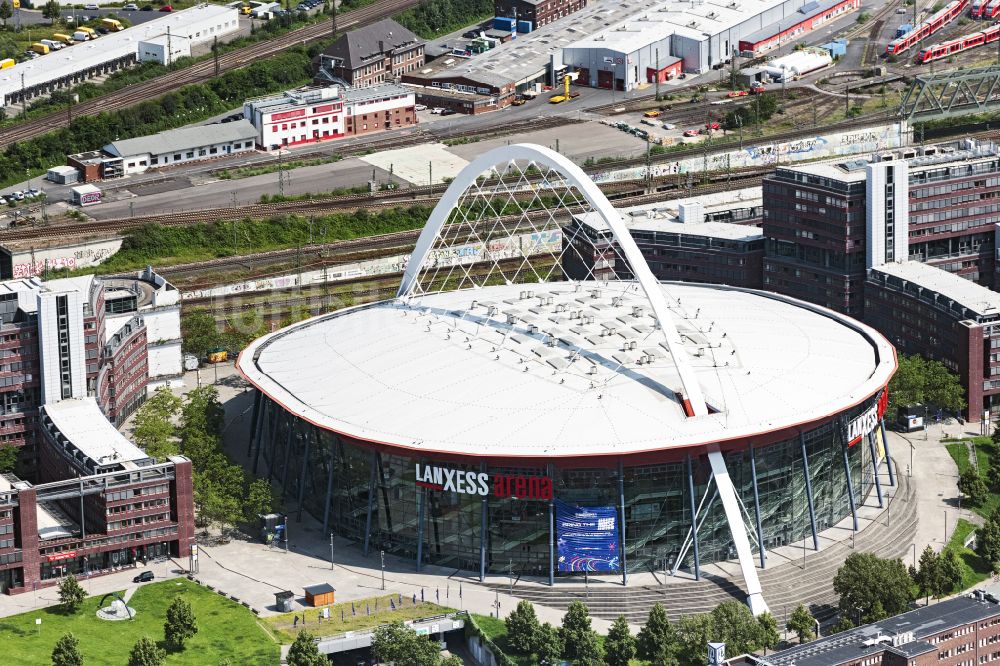 Köln von oben - Gelände der Arena Lanxess Arena am Willy-Brandt-Platz in Köln im Bundesland Nordrhein-Westfalen - NRW, Deutschland