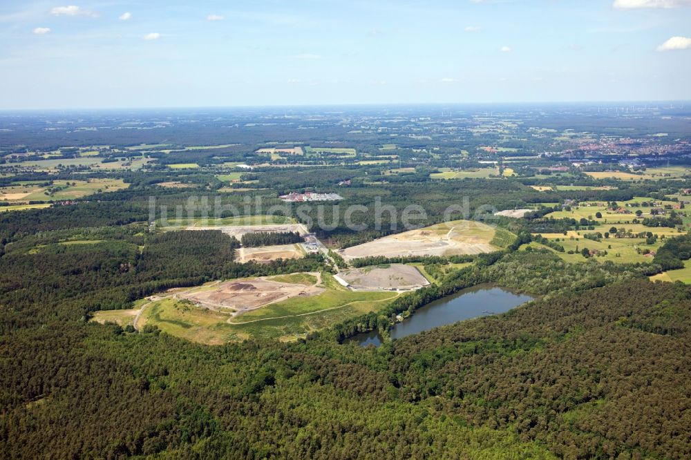 Luftaufnahme Schermbeck - Gelände der aufgeschütteten Mülldeponie der Unternehmensverbund Nottenkämper in Schermbeck im Bundesland Nordrhein-Westfalen, Deutschland