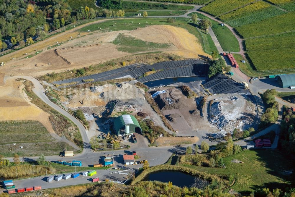Luftaufnahme Ringsheim - Gelände der aufgeschütteten Mülldeponie ZAK in Ringsheim im Bundesland Baden-Württemberg, Deutschland